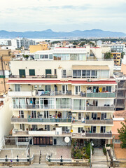 Obraz premium View at a apartment house with balconies in a city