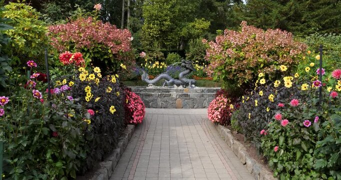 The Dragon Fountain in Victoria Butchart Gardens,British Columbia,Canada.