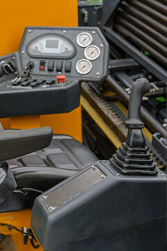 Precise Joystick Control Panel Construction Machine Cabin Equipment