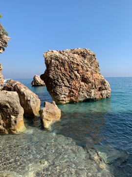 Sea and rocks