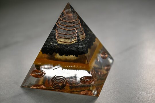Handmade Unique Large Orgonite Pyramid with Copper Coil and Black Crystals, Powerful Energy Generator, Spiritual Healing Decor, Esoteric Resin Art Close Up