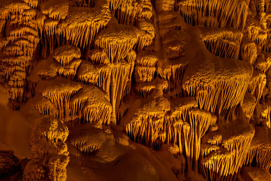 Walk through the stalactite caves of Sorek