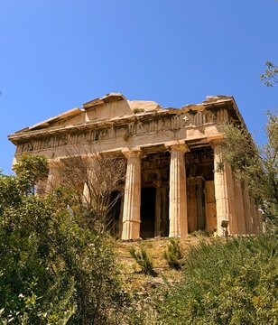 ruins of ancient greek temple