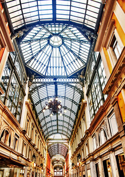 Galleria Giuseppe Mazzini, built between 1870 and 1880 in Genoa, Italy, Europe 