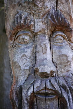face of bayon temple cambodia
