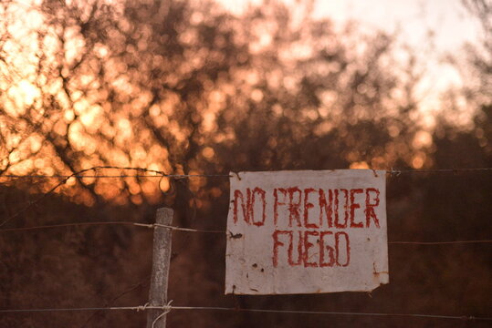 fuegos atenci&oacute;n caliente