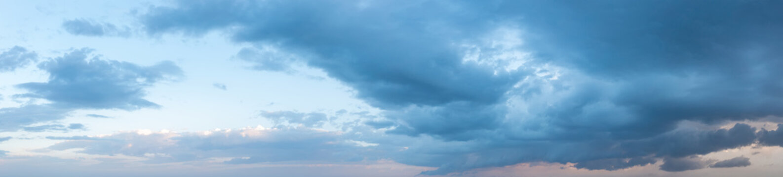 High resolution panoramic cloudscape for sky replacement