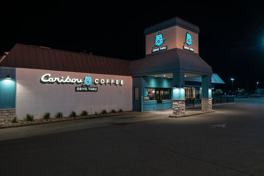 Caribou Coffee Drive-Thru Exterior at Night in St. Cloud, Minnesota