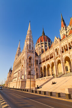 Explore Budapest Parliament at sunset with clear sky