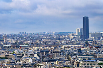 Obraz premium Panoramic view of Paris skyline with Tour Montparnasse and Saint-Sulpice church from Montmartre
