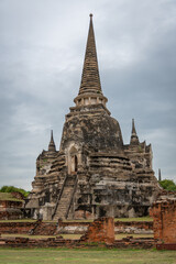 Fototapeta premium View of Wat Phra Si Samphet, a temple in the city of Ayuthaya, Thailand