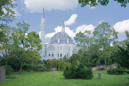 Sehitlik mosque in Otoman revival architecture in Berlin, Germany 