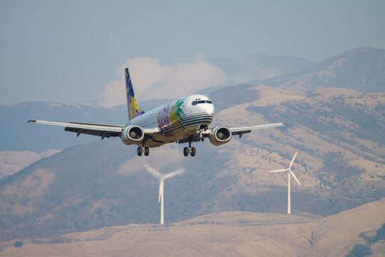MASHIKI, KUMAMOTO JAPAN - 2011 FEBRUARY 21: A Skynet Asia Airways (Solaseed Air) Boeing 737-400