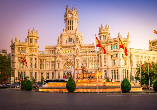 Fountain of the Cibeles and Palace of Communication, Culture and Citizenship Centre in the Cibeles Square of Madrid.