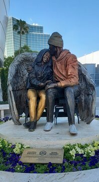 Kobe and Gianna Bryant Memorial Sculpture in Los Angeles