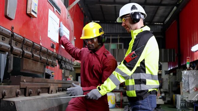 Industrial training session for machine operators manufacturing facility educational content workshop environment interactive viewpoint