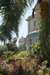 Fototapeta premium Nice, France - Cityscape with the famous luxury Negresco hotel on Promenade des Anglais, symbol of the French Riviera