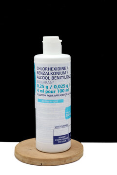 Flacon de chlorhexidine de Biogaran
