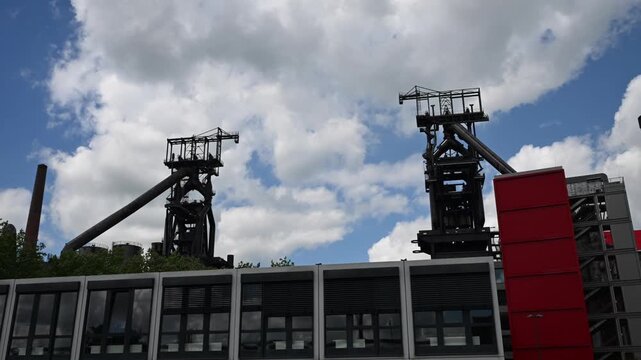 Time Lapse Luxembourg Esch sur Alzette Belval universit&eacute; ancien laminoir industrie