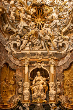 The Baroque altarpiece, the Transparente (1732) by Narciso Tom&eacute;. The work was commissioned by Diego de Astorga y C&eacute;spedes, Archbishop of Toledo.