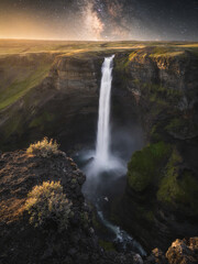 Fototapeta premium Pristine Wilderness and Plunging Waters of Victoria Falls