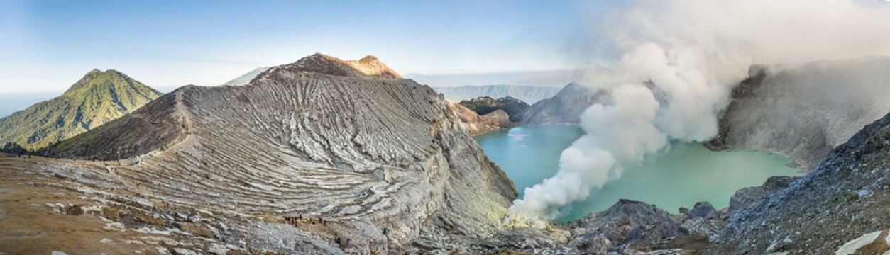 Volcano Kawah Ijen, volcanic craters with crater lake and steaming vents, morning light, Banyuwangi, Sempol, Eastern Java, Indonesia