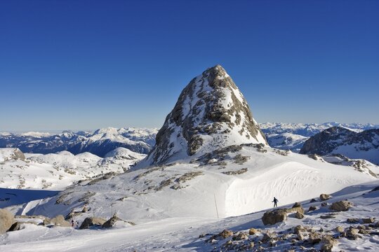 Mt. Schoeberl (2426 m or 7959 ft), Dachstein Massif, Styria, Austria, Europe
