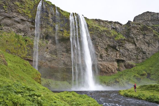 Seljalandsfoss Waterfall, Iceland, Atlantic Ocean