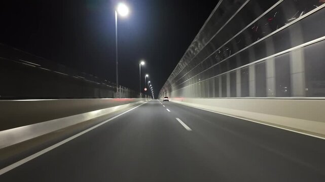 夜の首都高速1号羽田線 下り 大田区付近の車載動画