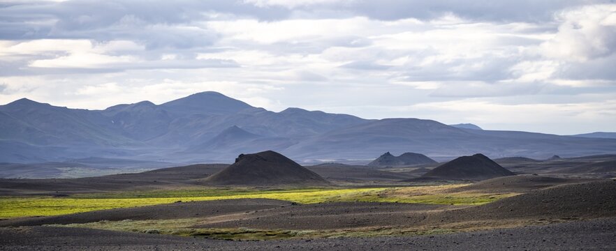 Volcanic landscape, barren landscape, Icelandic highlands, Iceland