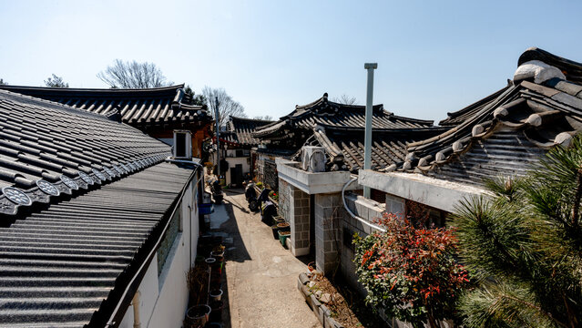 Traditional architecture in Bukchon Hanok Village, Seoul