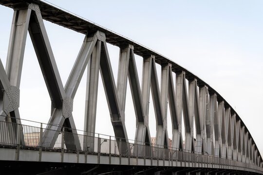 Structure m&eacute;tallique du pont de Bir-Hakeim &agrave; Paris vue en perspective architecturale urbaine
