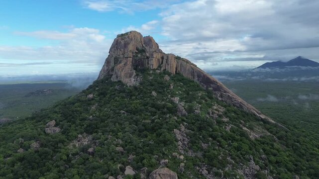 SERROTE DOS PICOS EM SANTA QUIT&Eacute;RIA