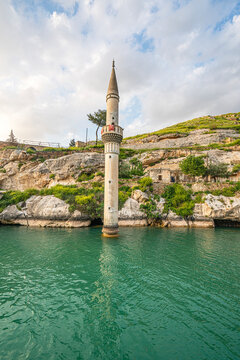 The scenic sunset views of the sunken minaret near Rumkale, a ruined fortress on the Euphrates, located in the province of Gaziantep and 50 km west of Şanlıurfa, Turkey