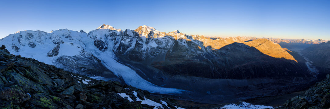 Sunrise panorama from Munt Pers