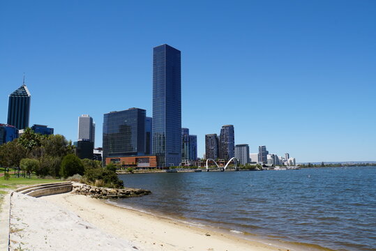 Scenery of Swan River of Perth City - Capital of Western Australia	