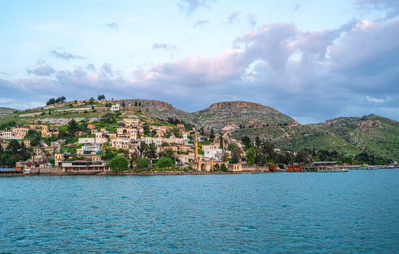The scenic sunset views of the Halfeti, submerged in the 1990s under the waters behind the dam on the Euphrates at Birecik, Gaziantep, and 50 km west of Şanlıurfa, Turkey