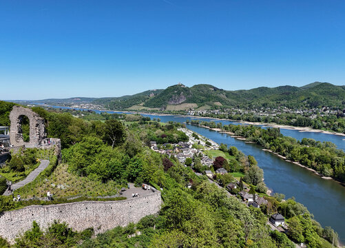 View of the Rolandsbogen at Rolandseck Castle, the Siebengebirge mountains and the island of Nonnenwerth on the Rhine