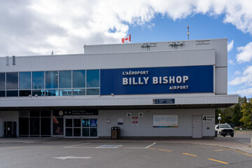 Fototapeta premium Toronto, Canada - October 16, 2024: Billy Bishop Toronto City Airport on Toronto Islands in Toronto, Ontario, Canada. Billy Bishop Airport (BBTCA) Is a regional airport.