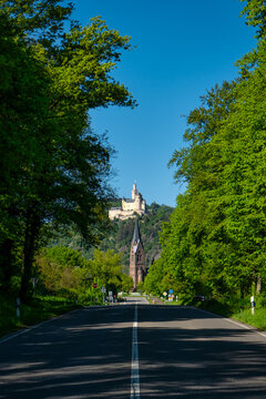 Marksburg und Spay am Rhein