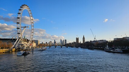Obraz premium London eye and Thames River