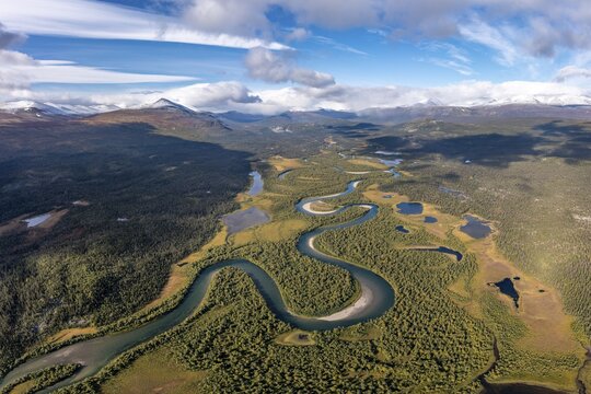 View into Kamajokks Nature Reserve and Sarek National Park, aerial view, river Gamaj&aring;hk&aring;, Kvikkjokk, Lapland, Sweden