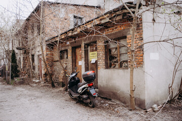 Kamienica do wyburzenia © rozentuzjazmowany