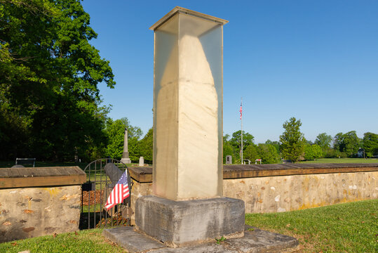 Gravesite and the 1817 Monument
