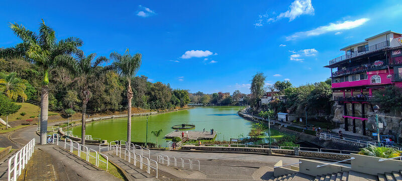 Paseo de los Lagos in Xalapa, Mexico