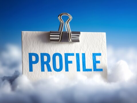 雲の上に浮かぶPROFILEカードをクリップで留めた青空イメージのプロフィール象徴ビジュアル