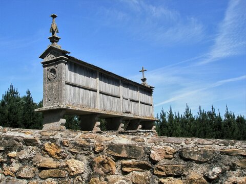 camino, camino de santiago, camino franc&eacute;s, gelber pfeil, hiking, jakobsmuschel, jakobsweg, landschaft, natur, outdoor, peregrino, pilgern, reisen, spain, urlaub, wandern