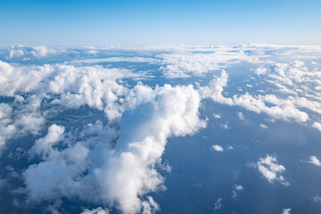 Fototapeta premium In the distance is East Honolulu ( Oahu island ). Taken on the flight from Honolulu (Oahu) to Kona (Big Island), Hawaii. 