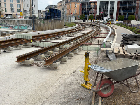 Track construction for a tram in a city