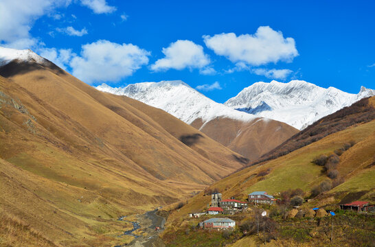 Village of Juta, Georgia, Kazbegi region